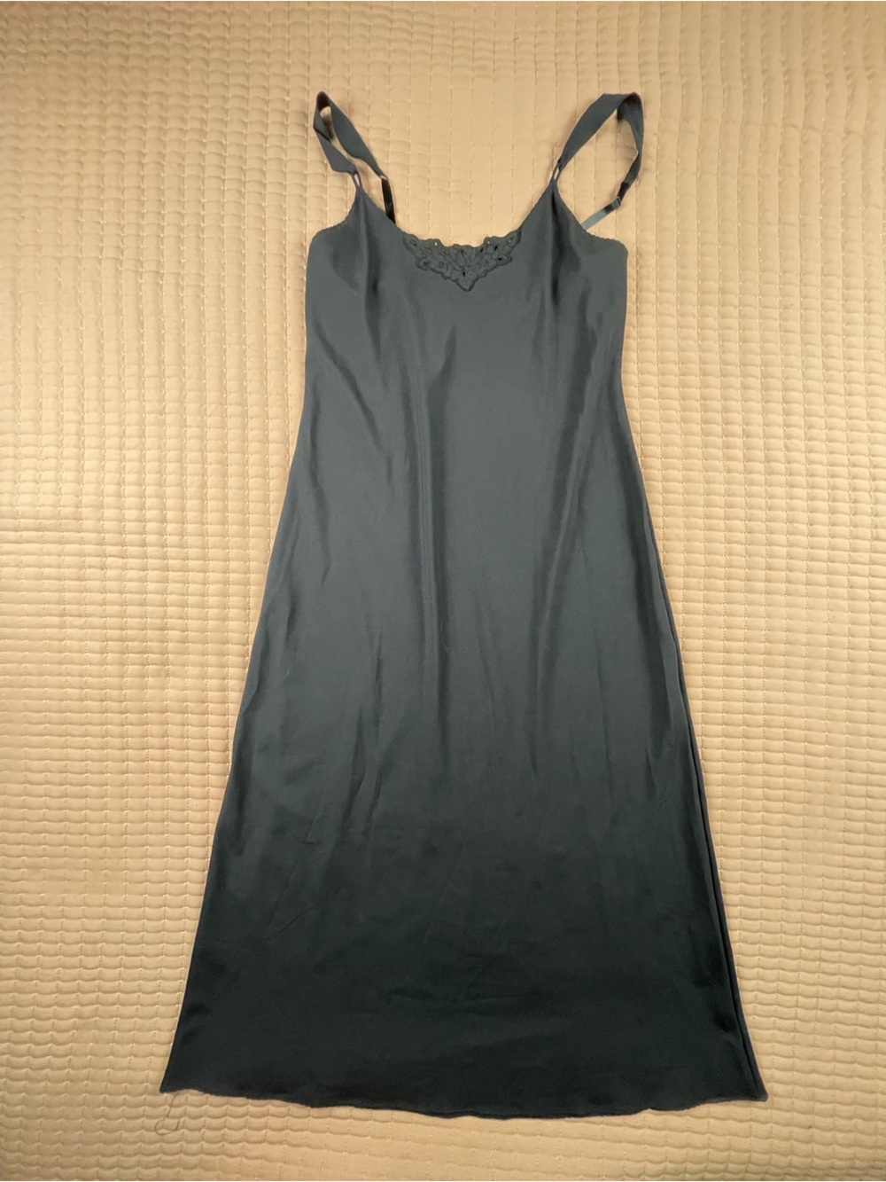 Vintage Vanity Fair Black Full Slip Gown Size 36 Made in USA (see measurements)